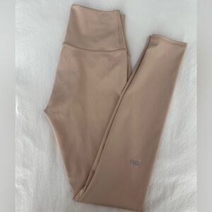 ALO Yoga Soft Taupe Airlift leggings.